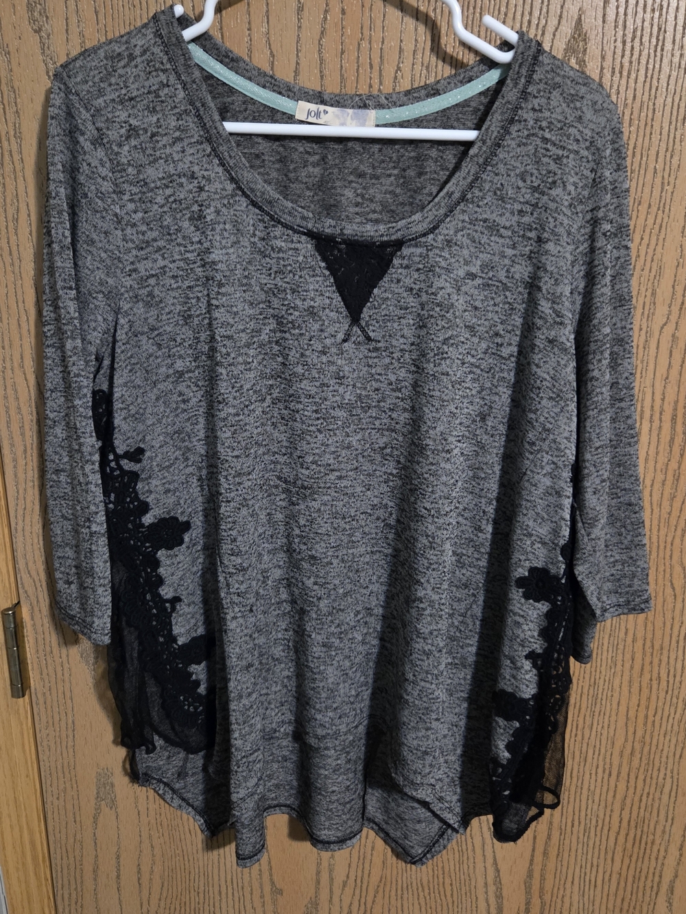 Jolt Heather Gray Lace-Trim Scoop Neck Women's Top